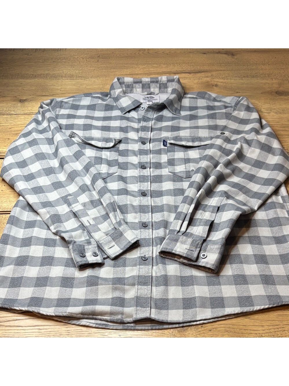 AFTCO Light Gray Checkered Flannel Men's Button Down Shirt Vented Size XL